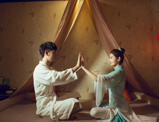 天津河西区水疗与创造力：当大脑在漂浮中重启